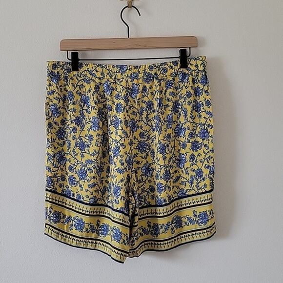 J. Jill Yellow Blue French Country Print Pull-on Shorts Size Medium M - Picture 3 of 7